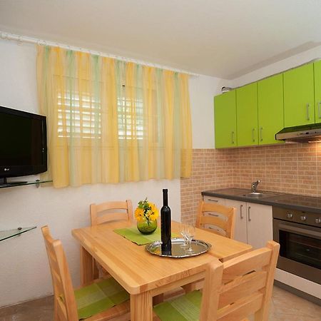 Beach Resort Apartments Bucina Baška Voda Екстериор снимка