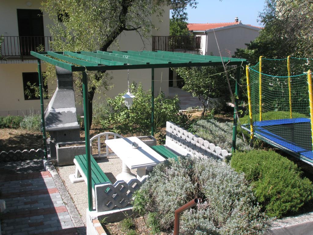 Beach Resort Apartments Bucina Baška Voda Екстериор снимка
