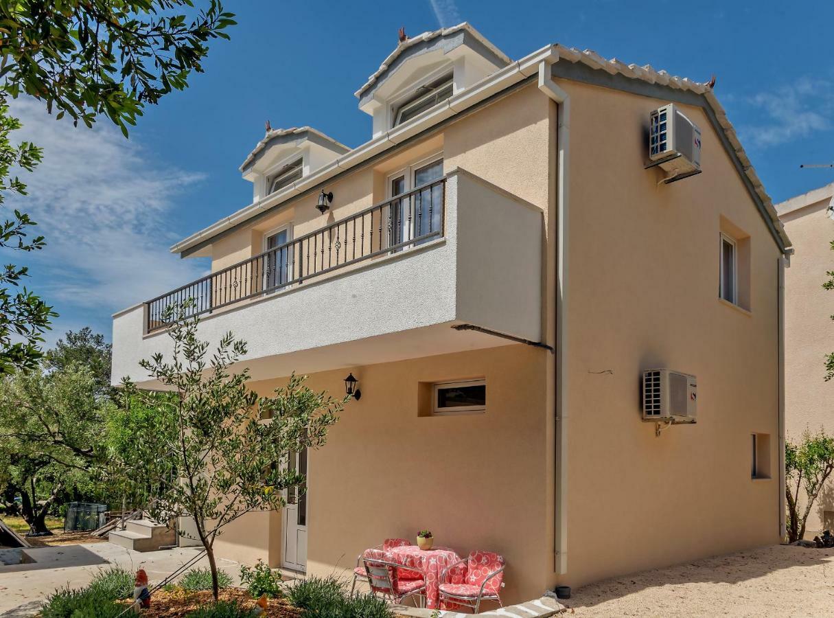 Beach Resort Apartments Bucina Baška Voda Екстериор снимка